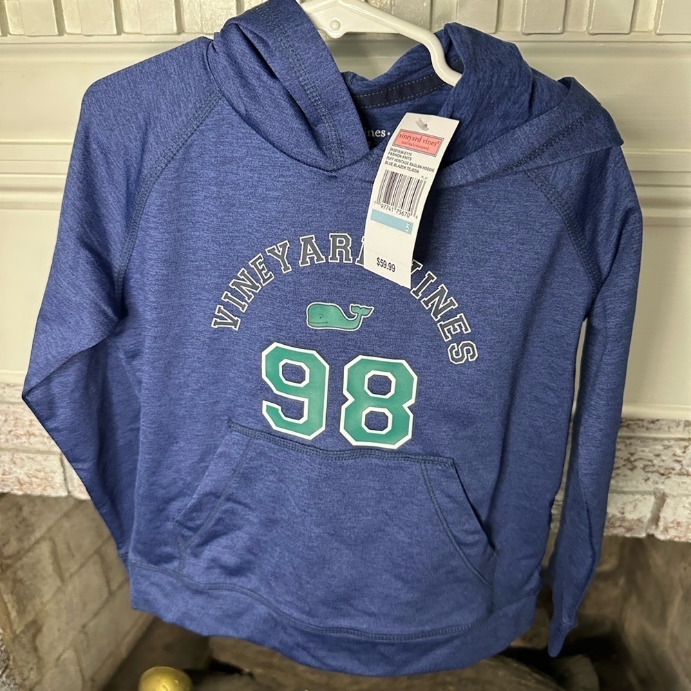 Vineyard Vines Boys Performance Hoodie Blue Graphic Logo Sweatshirt Size 5 NWT
